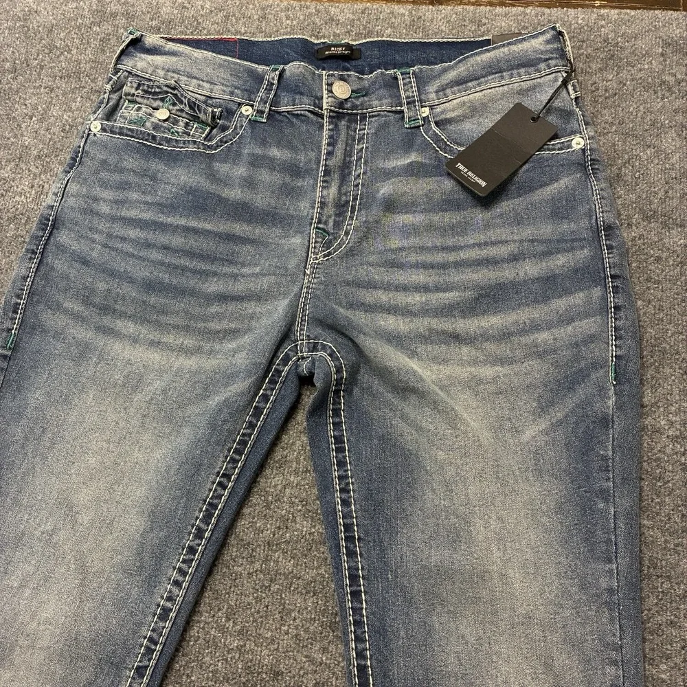 True Religion Big T Flap Faded Straight Leg Jeans Mens 36x32 Thick Stitch Denim